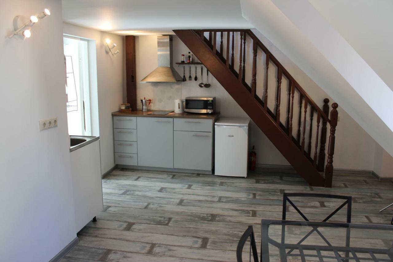 Three-Bedroom Apartment On Peldu 19 Riga Exteriér fotografie